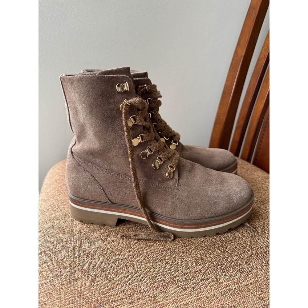 Limelight boots like new beige suede size 9
